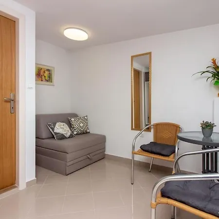 Nice 2 Floors 2 Bathroom In Center Appartement